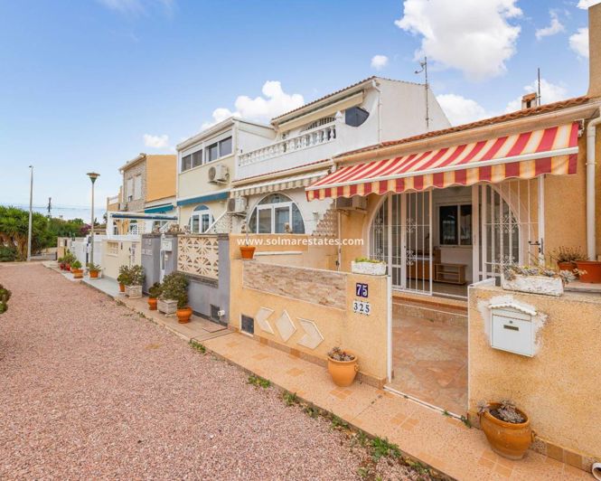 Image No.1-1 Bed Townhouse for sale