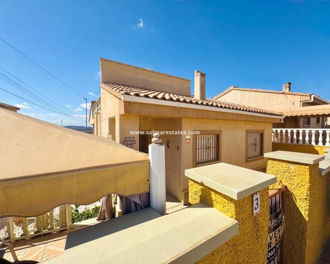 Image No.1-Villa de 4 chambres à vendre à Ciudad Quesada