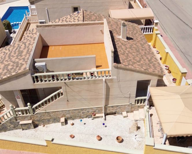 Image No.40-Villa de 4 chambres à vendre à Ciudad Quesada