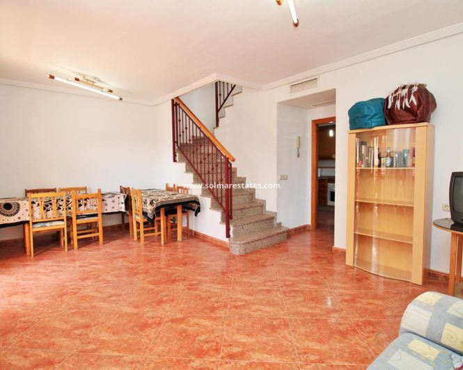 Image No.24-3 Bed House for sale