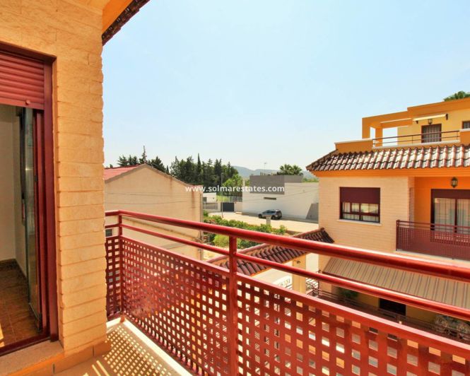 Image No.29-3 Bed House for sale