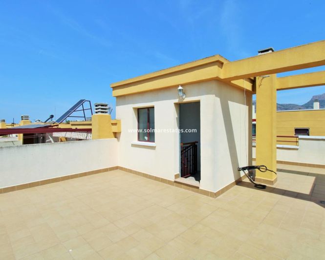 Image No.4-3 Bed House for sale