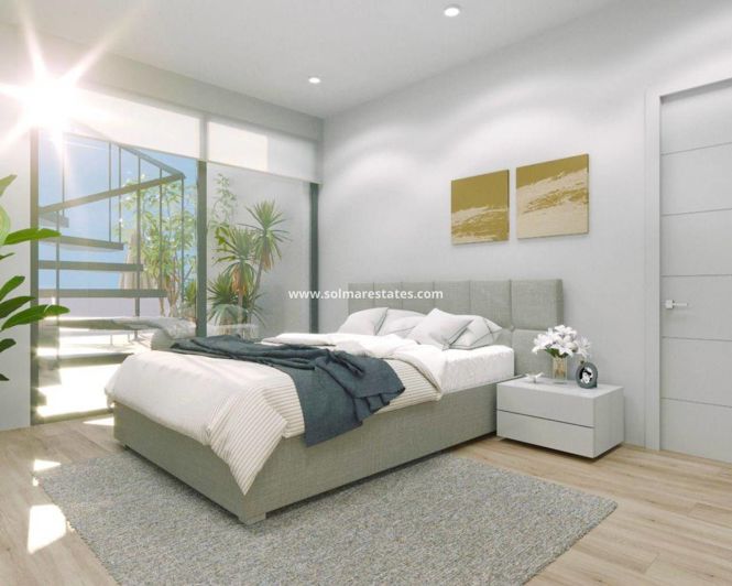 Image No.12-3 Bed Apartment for sale