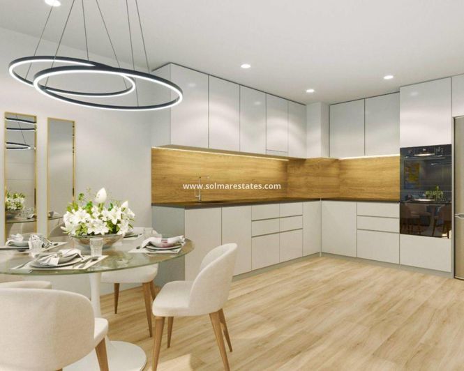 Image No.8-3 Bed Apartment for sale