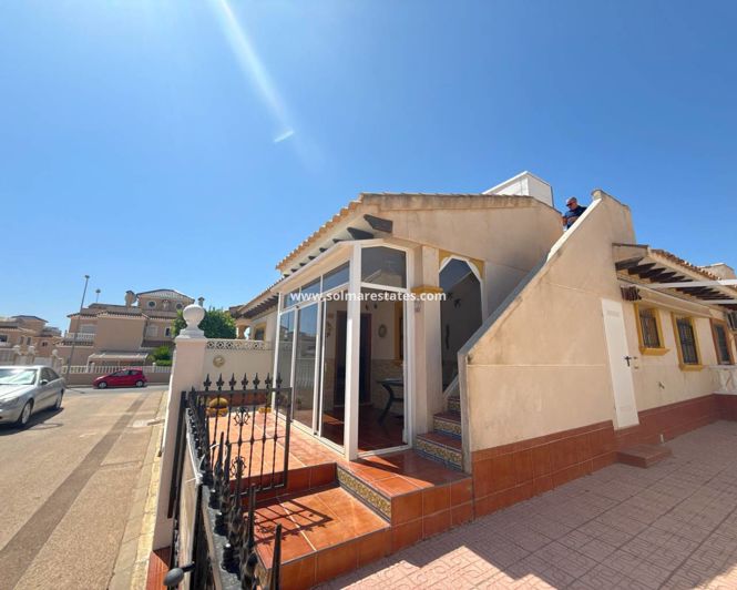 Image No.11-2 Bed Bungalow for sale