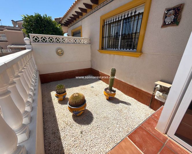 Image No.16-2 Bed Bungalow for sale