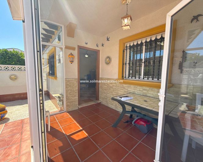 Image No.18-2 Bed Bungalow for sale