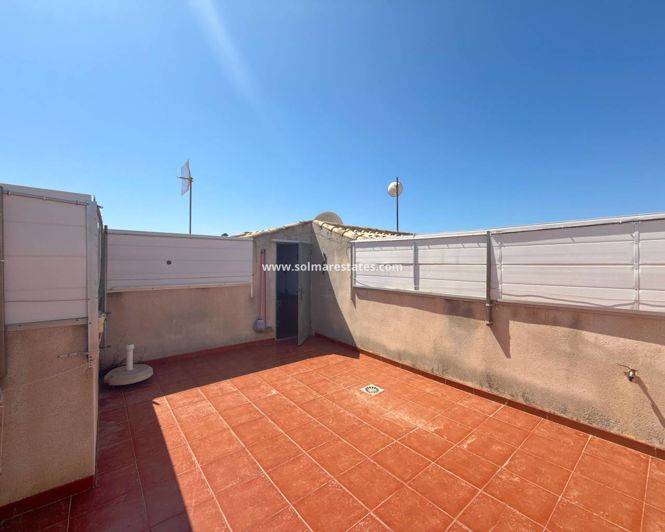 Image No.20-2 Bed Bungalow for sale