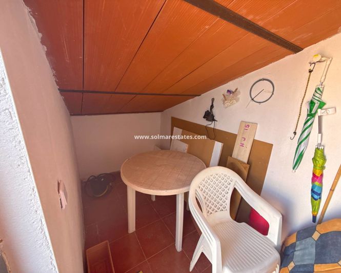 Image No.22-2 Bed Bungalow for sale