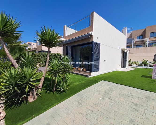 Image No.1-3 Bed Villa for sale