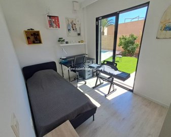 885596xl