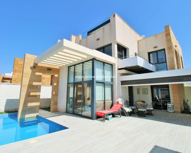 Image No.1-3 Bed Villa for sale