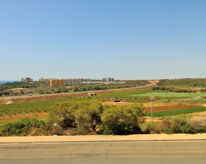 Image No.24-3 Bed Villa for sale