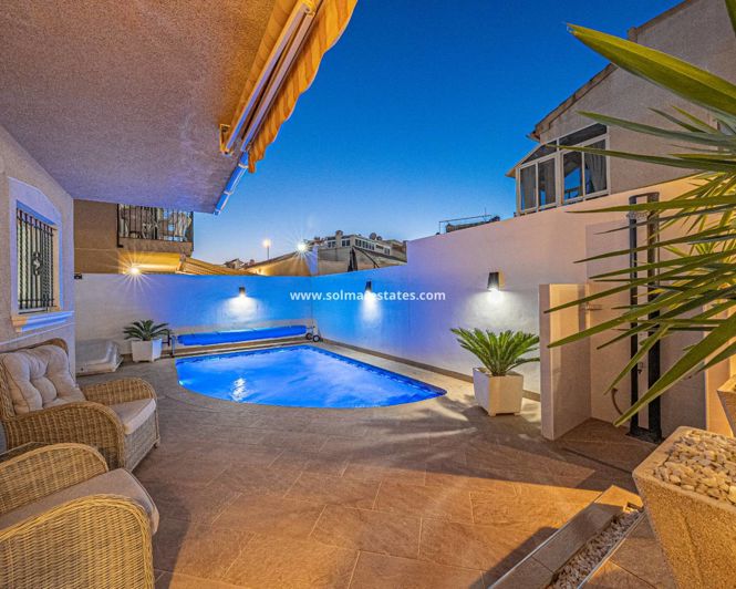 Image No.10-Villa de 4 chambres à vendre à Villamartin