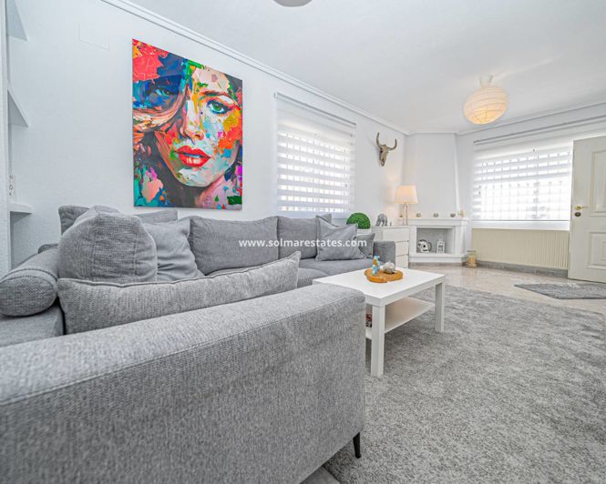 Image No.23-Villa de 4 chambres à vendre à Villamartin