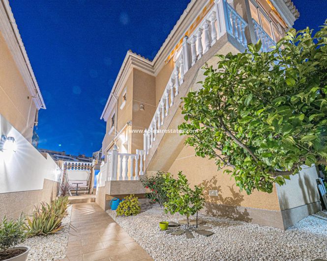 Image No.6-Villa de 4 chambres à vendre à Villamartin