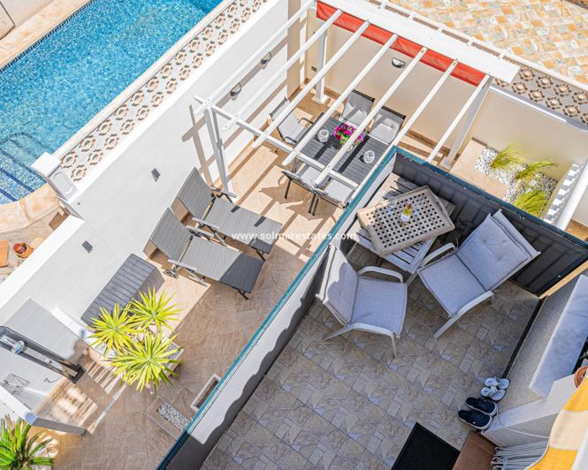 Image No.8-Villa de 4 chambres à vendre à Villamartin