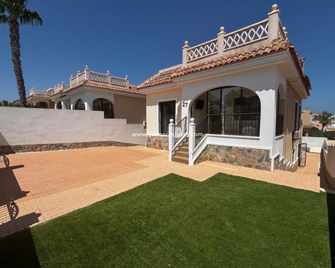 Image No.1-5 Bed Villa for sale