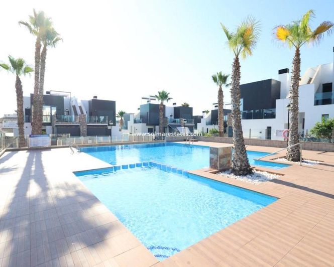 Image No.1-2 Bed Quad for sale