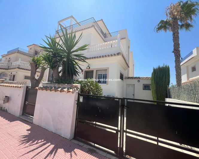 Image No.1-3 Bed Villa for sale