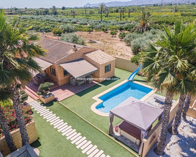 Image No.1-5 Bed Villa for sale
