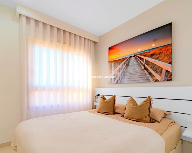 Image No.17-2 Bed Apartment for sale