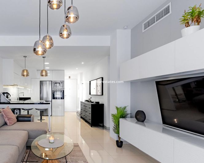 Image No.6-2 Bed Apartment for sale