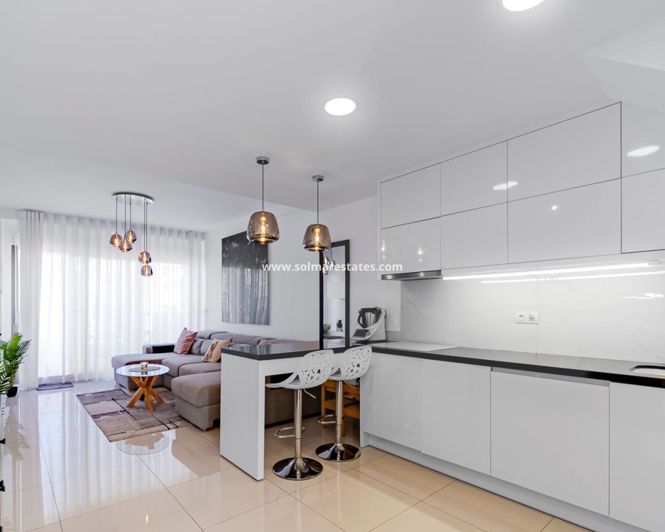 Image No.8-2 Bed Apartment for sale