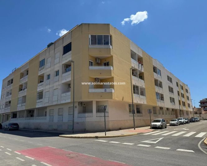 Image No.25-2 Bed Apartment for sale