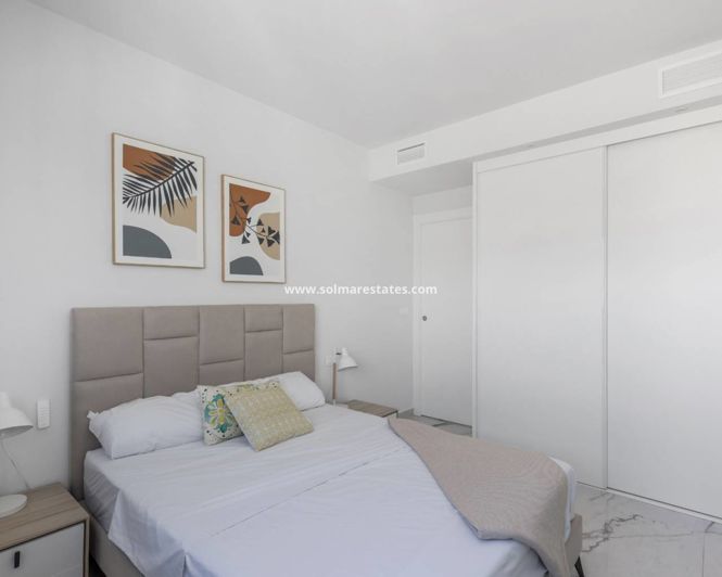 Image No.11-2 Bed Apartment for sale