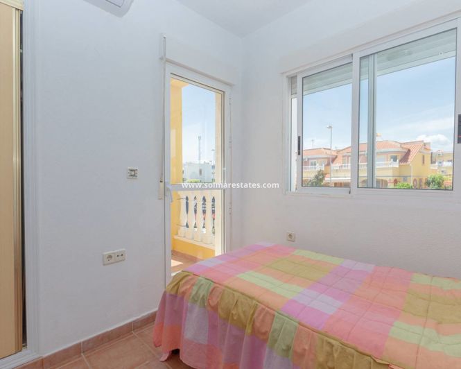 Image No.21-Maison de ville de 3 chambres à vendre à La Zenia