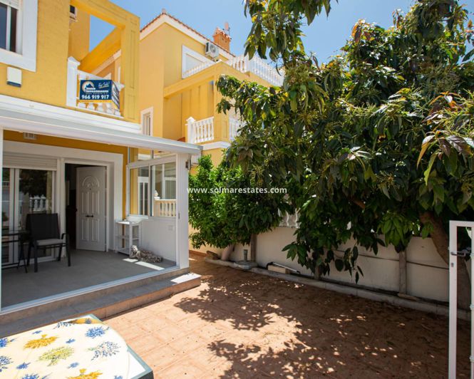 Image No.4-Maison de ville de 3 chambres à vendre à La Zenia