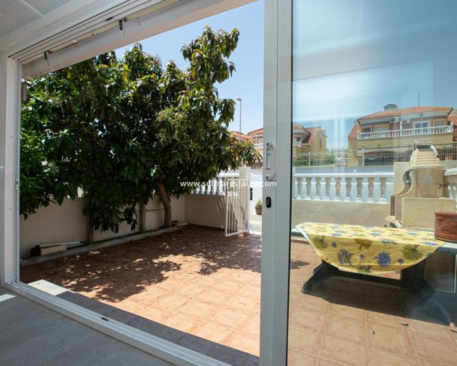 Image No.8-Maison de ville de 3 chambres à vendre à La Zenia