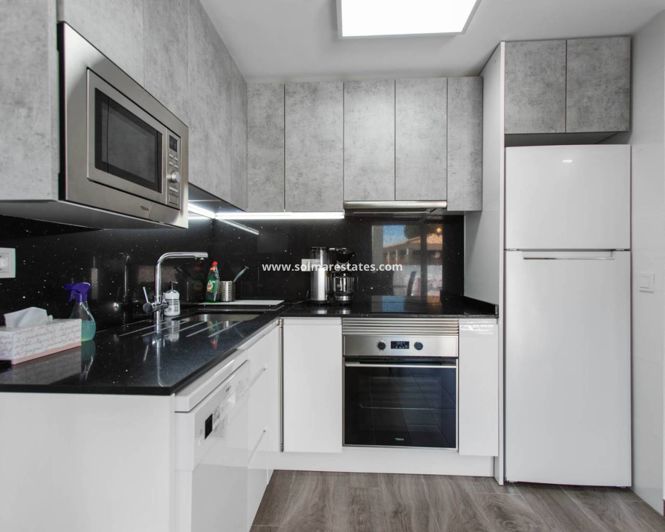 Image No.9-2 Bed Apartment for sale