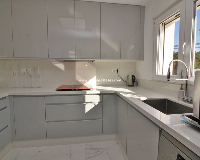 Image No.12-2 Bed Villa for sale