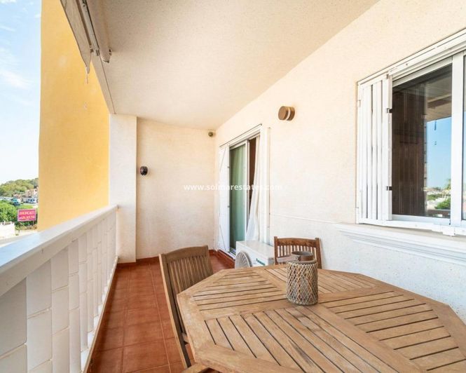 Image No.1-Appartement de 2 chambres à vendre à Villamartin
