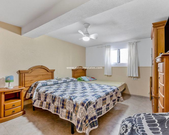 Image No.19-4 Bed Villa for sale