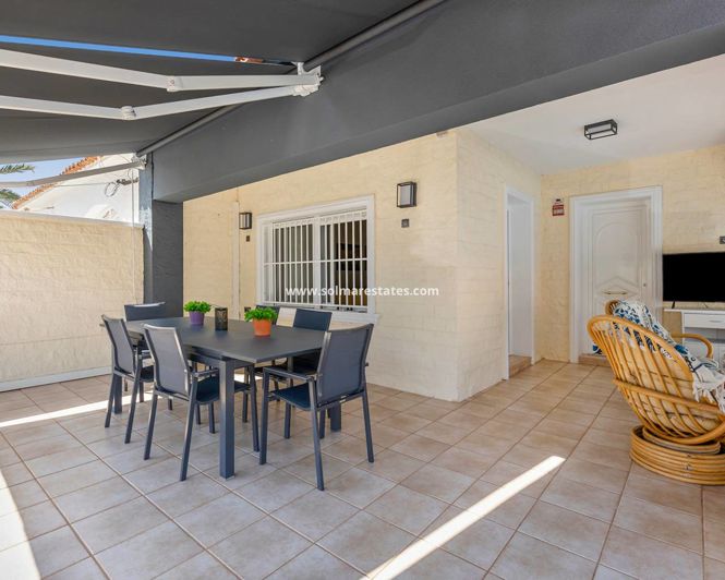 Image No.6-4 Bed Villa for sale