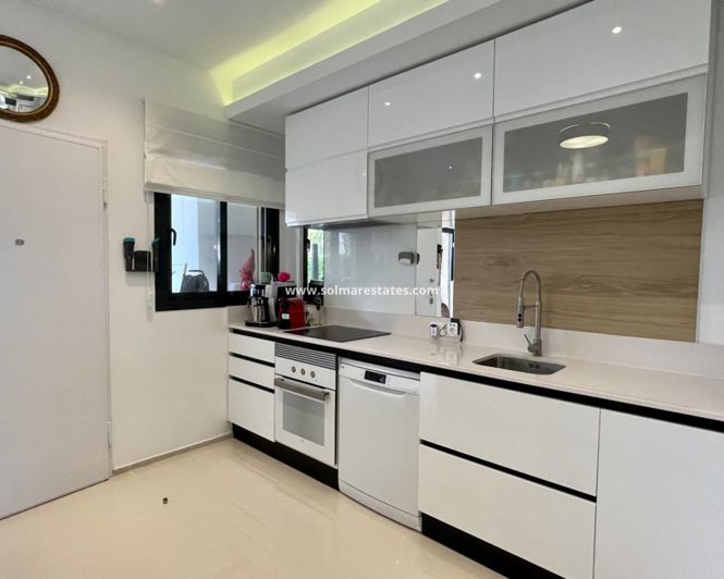 Image No.7-Appartement de 2 chambres à vendre à Villamartin