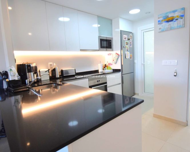 Image No.8-2 Bed Apartment for sale