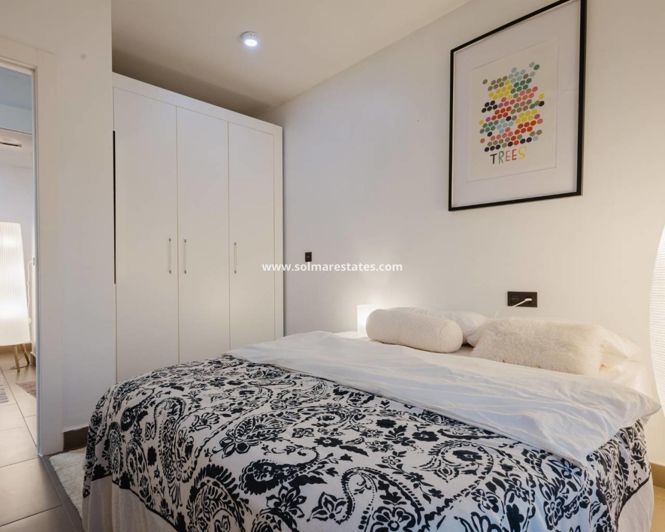 Image No.18-2 Bed Apartment for sale