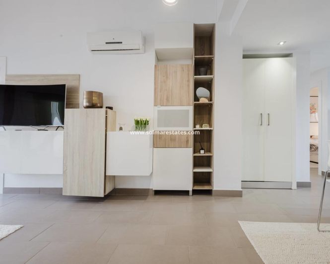 Image No.8-2 Bed Apartment for sale