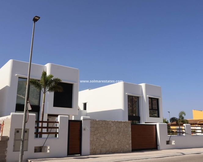 Image No.28-4 Bed Villa for sale