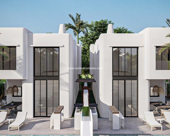 Image No.4-4 Bed Villa for sale