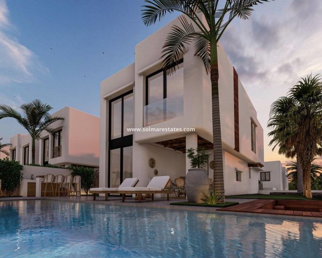 Image No.6-4 Bed Villa for sale