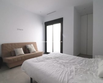 935589xl