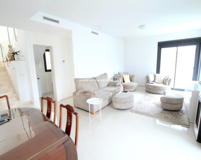 Image No.19-4 Bed Villa for sale