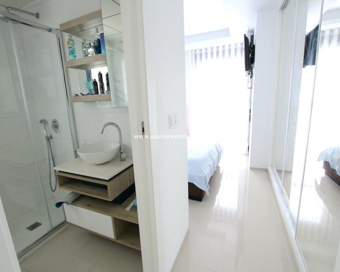 Image No.31-4 Bed Villa for sale