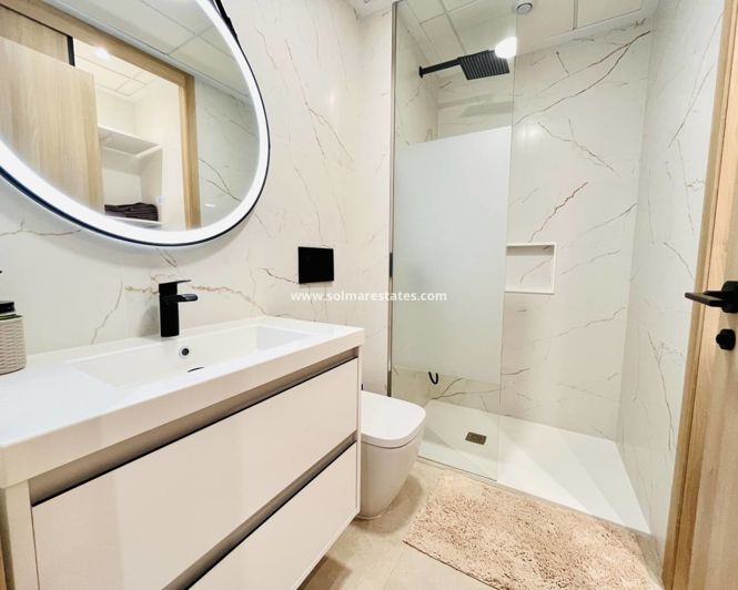 Image No.10-3 Bed Apartment for sale