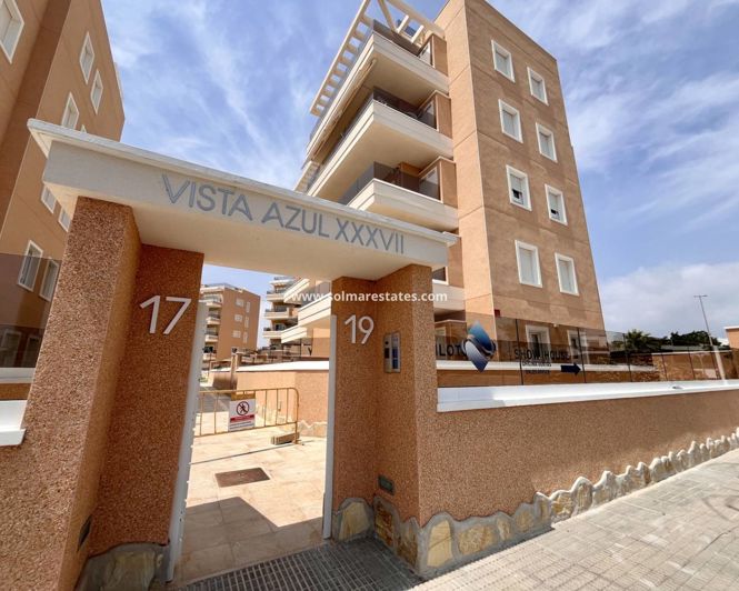 Image No.20-3 Bed Apartment for sale